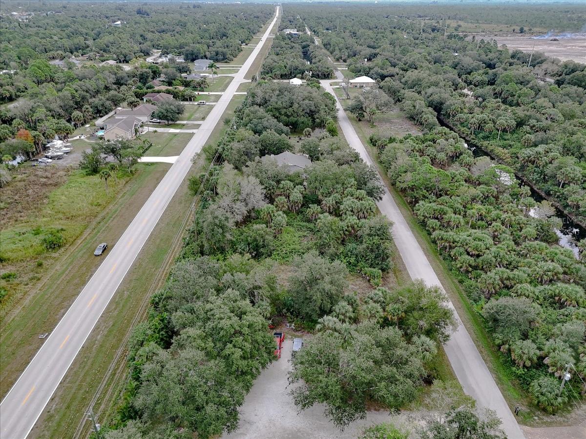 Image 12 of 20 For 26063 Notre Dame Boulevard