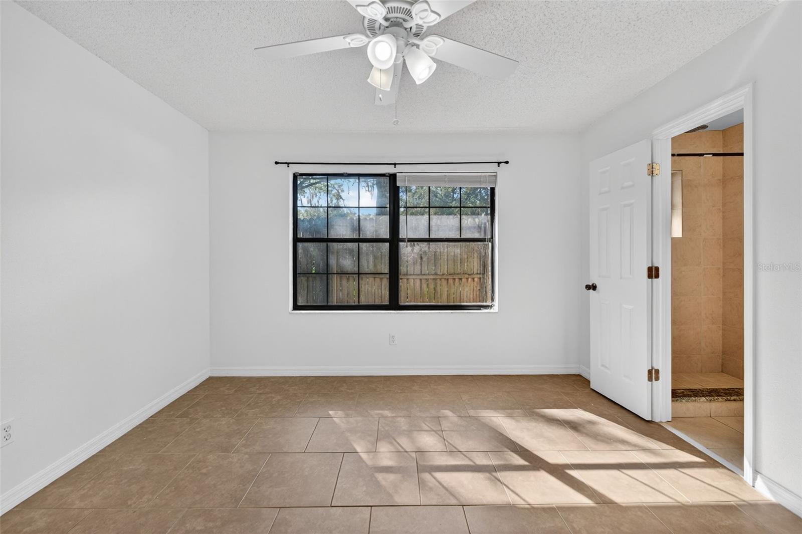 Image 36 of 62 For 490 Tamarack Street