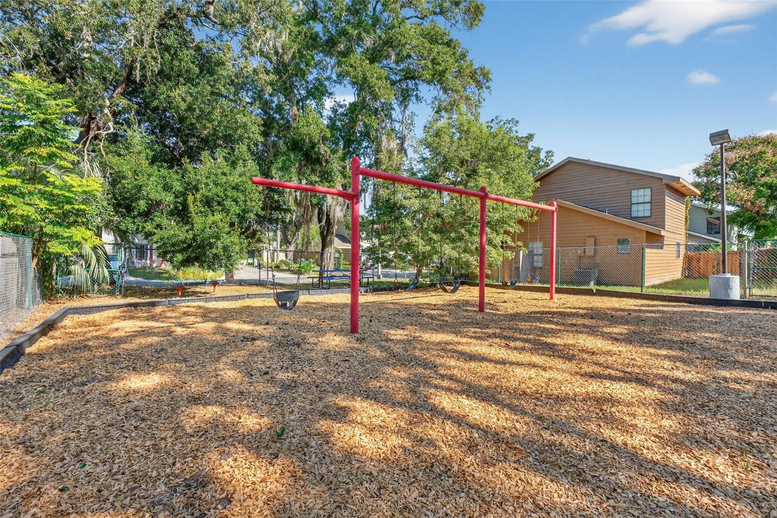 Image 50 of 62 For 490 Tamarack Street