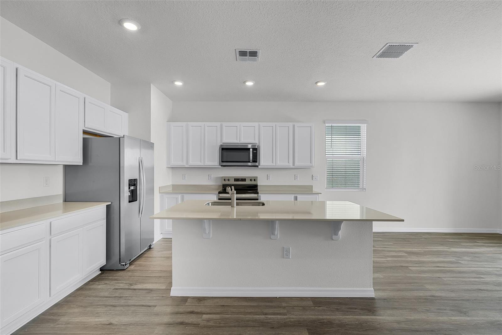 Image 5 of 32 For 2561 Olympic Court