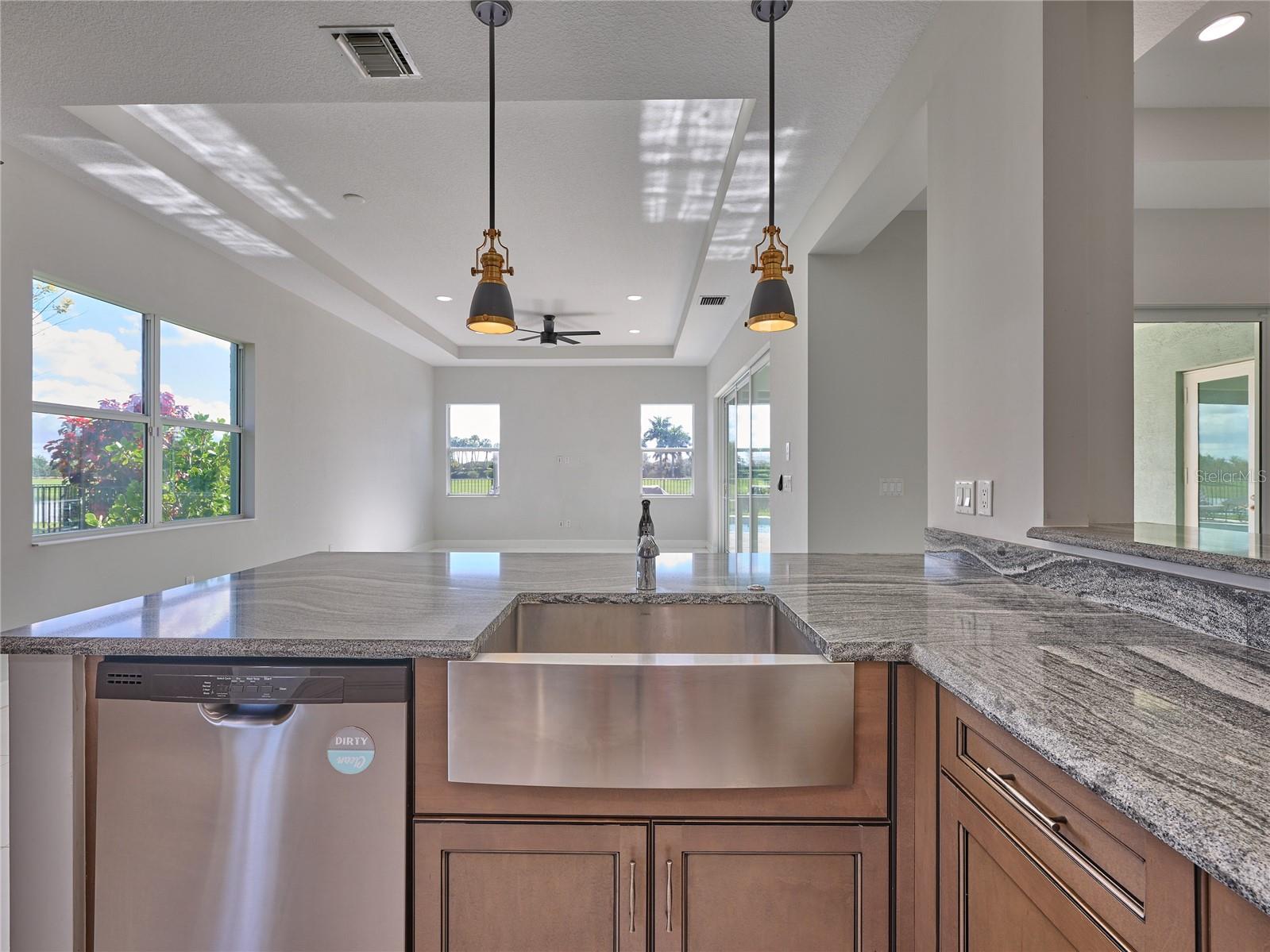 Image 22 of 65 For 15966 Whippoorwill Circle