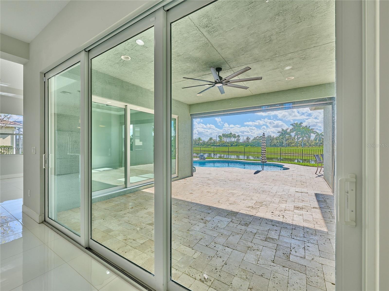 Image 24 of 65 For 15966 Whippoorwill Circle