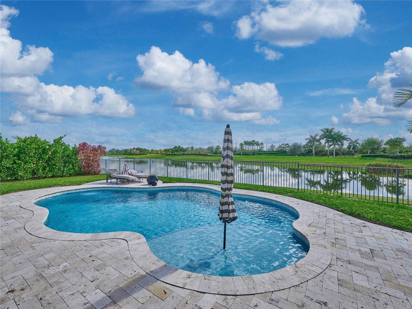 Image 49 of 65 For 15966 Whippoorwill Circle