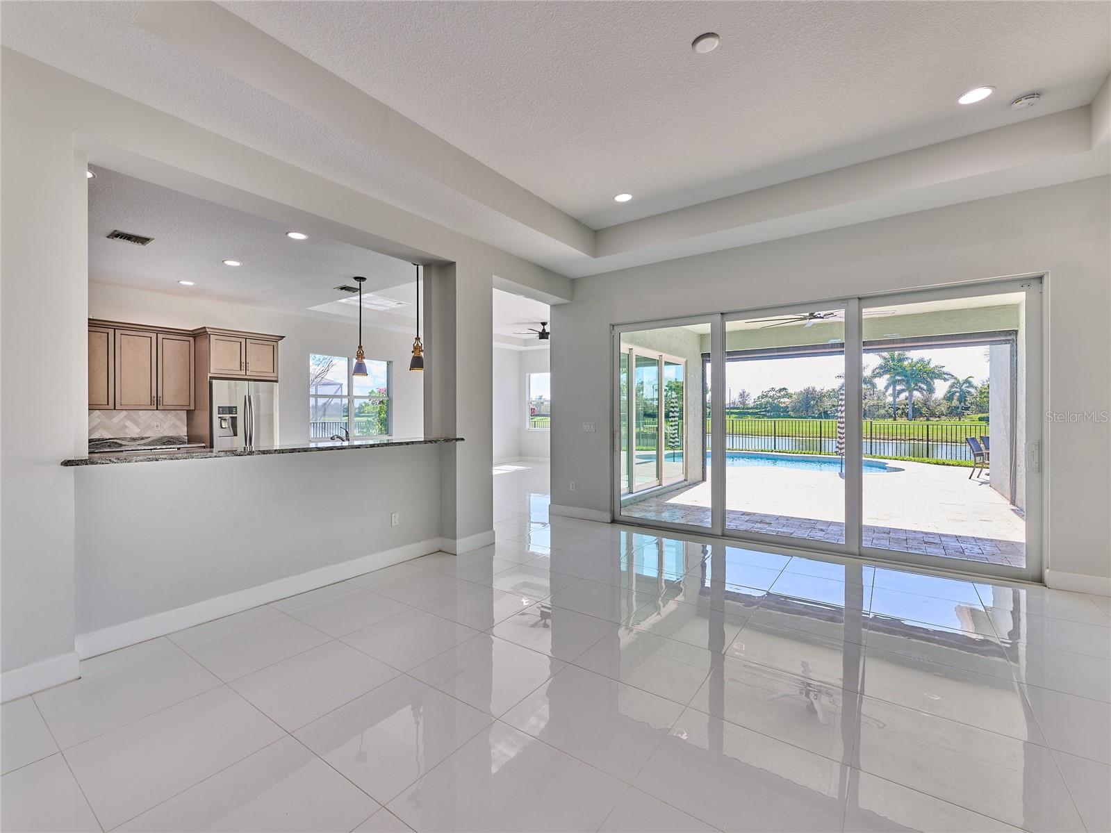 Image 8 of 65 For 15966 Whippoorwill Circle