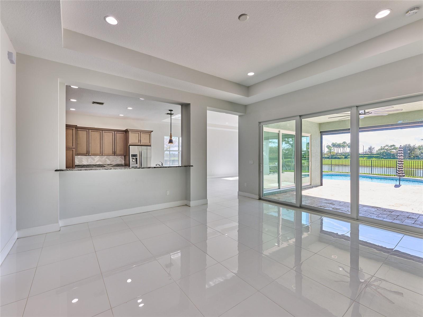 Image 9 of 65 For 15966 Whippoorwill Circle