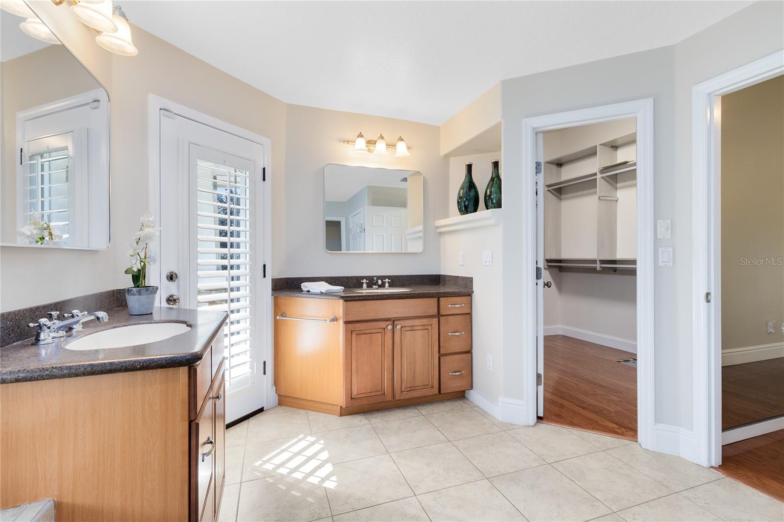 Image 13 of 43 For 699 Bear Paw Court