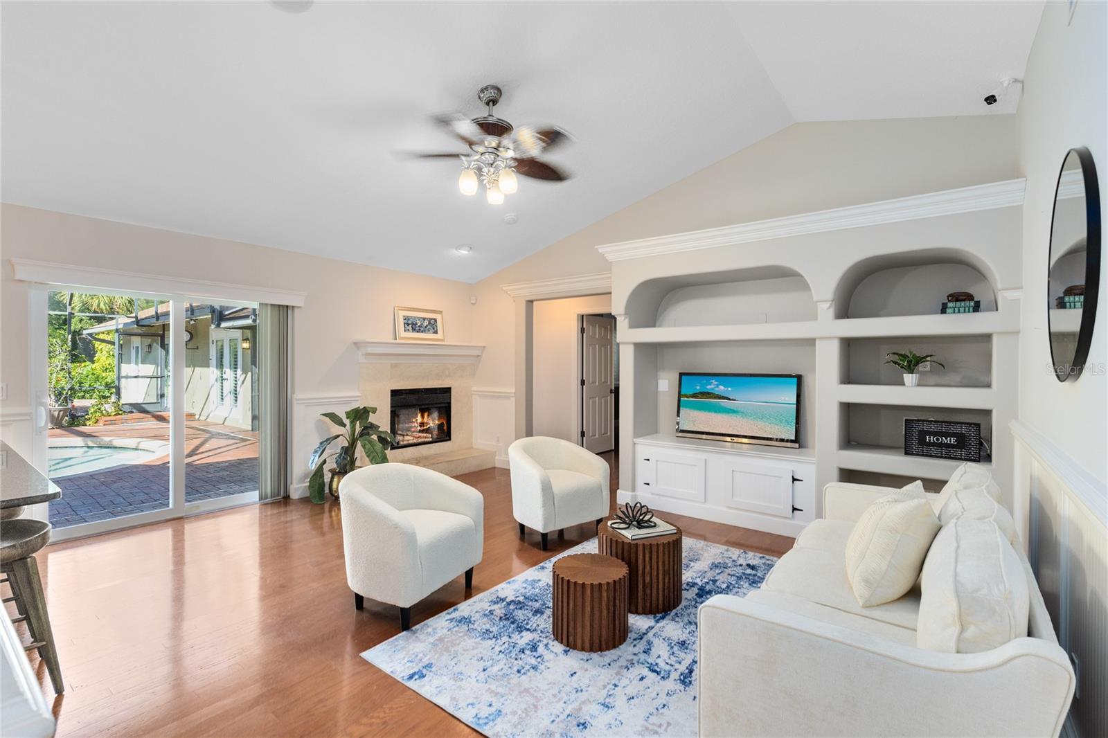 Image 14 of 43 For 699 Bear Paw Court