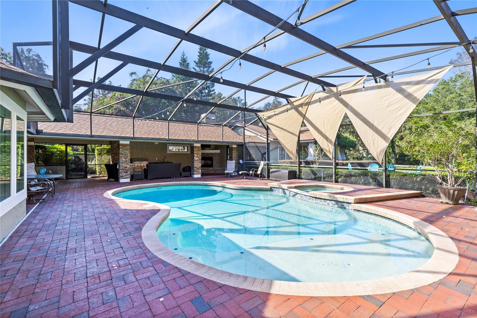 Image 15 of 43 For 699 Bear Paw Court