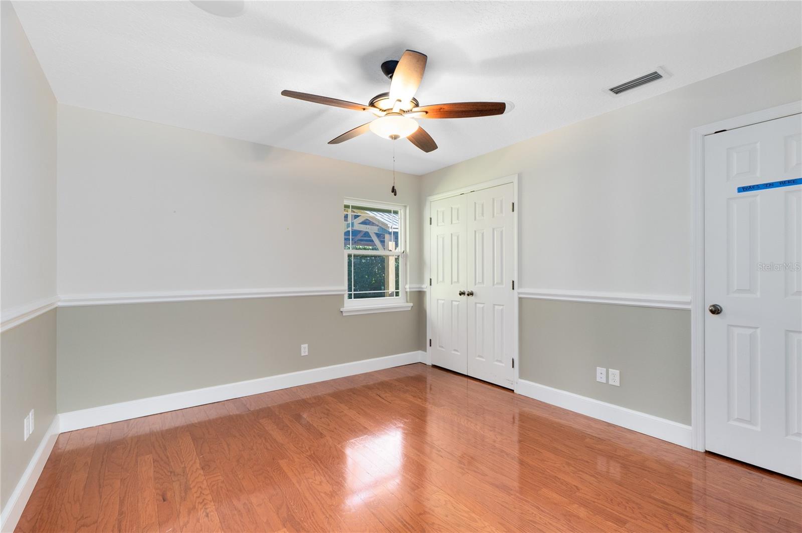 Image 16 of 43 For 699 Bear Paw Court