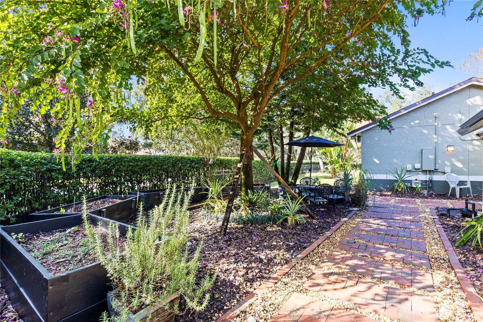 Image 24 of 43 For 699 Bear Paw Court