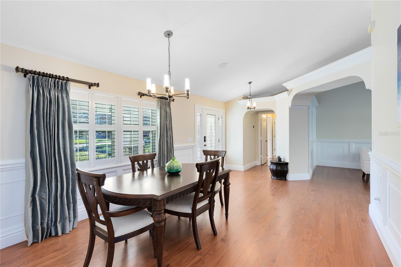 Image 5 of 43 For 699 Bear Paw Court