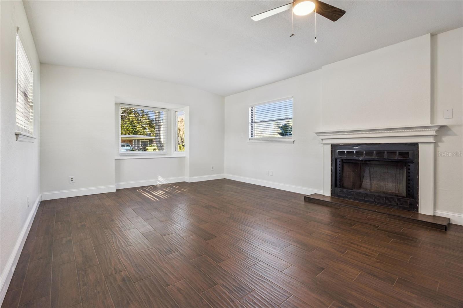 Image 12 of 41 For 7413 Matchett Road