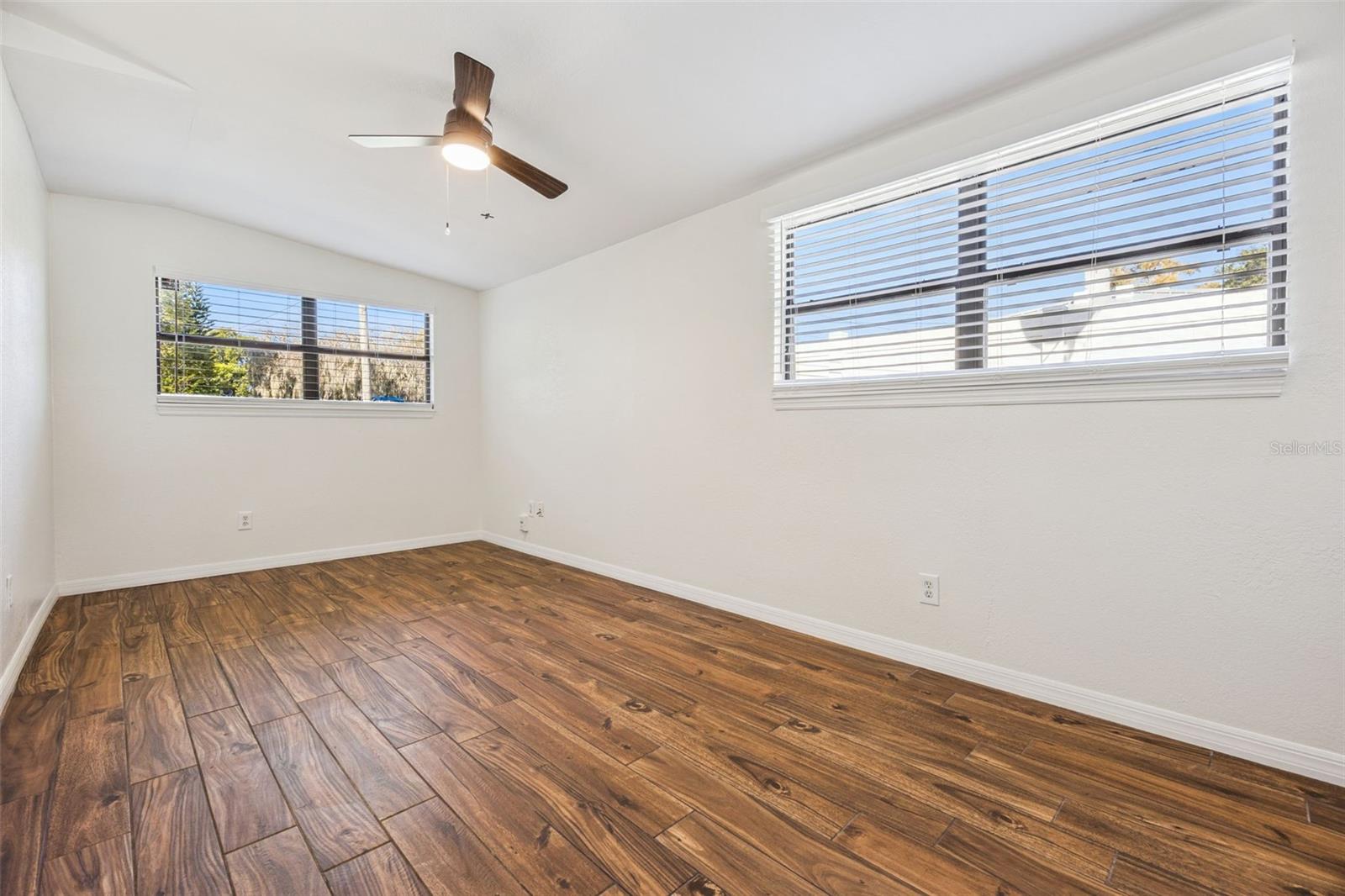 Image 20 of 41 For 7413 Matchett Road