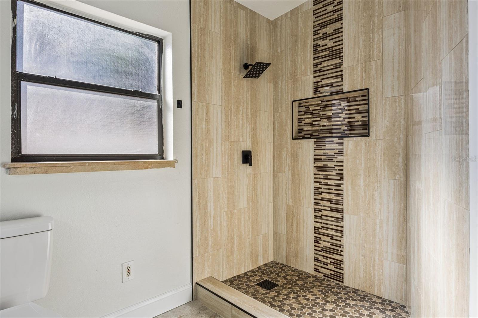 Image 24 of 41 For 7413 Matchett Road