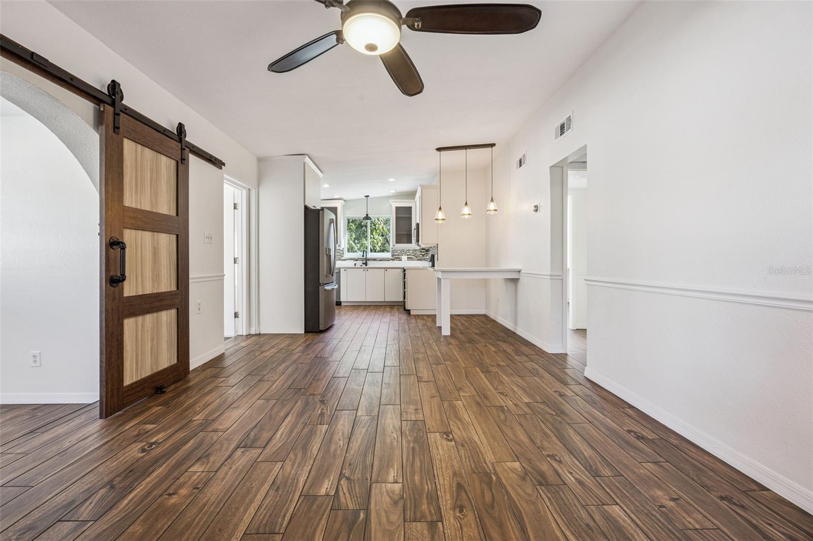 Image 7 of 41 For 7413 Matchett Road