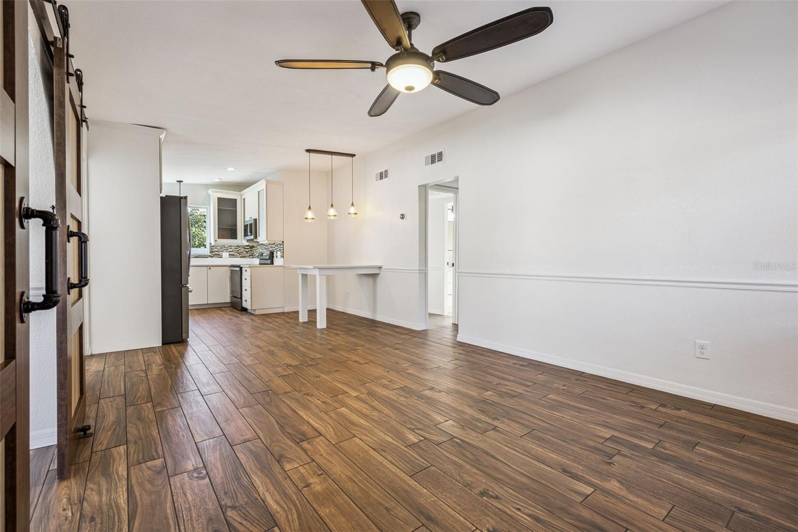 Image 8 of 41 For 7413 Matchett Road