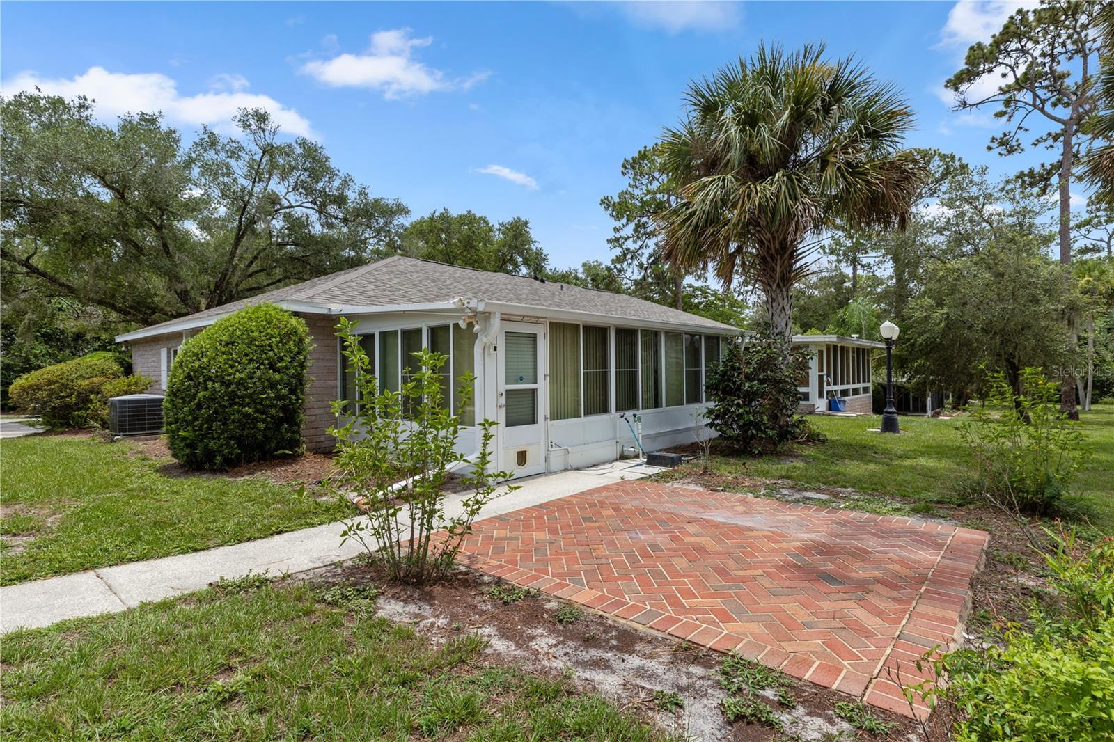 Image 17 of 23 For 820 Hill Avenue 40