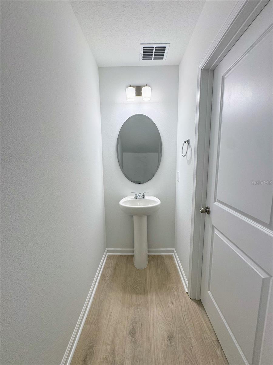 Image 4 of 19 For 1659 Cadence Street