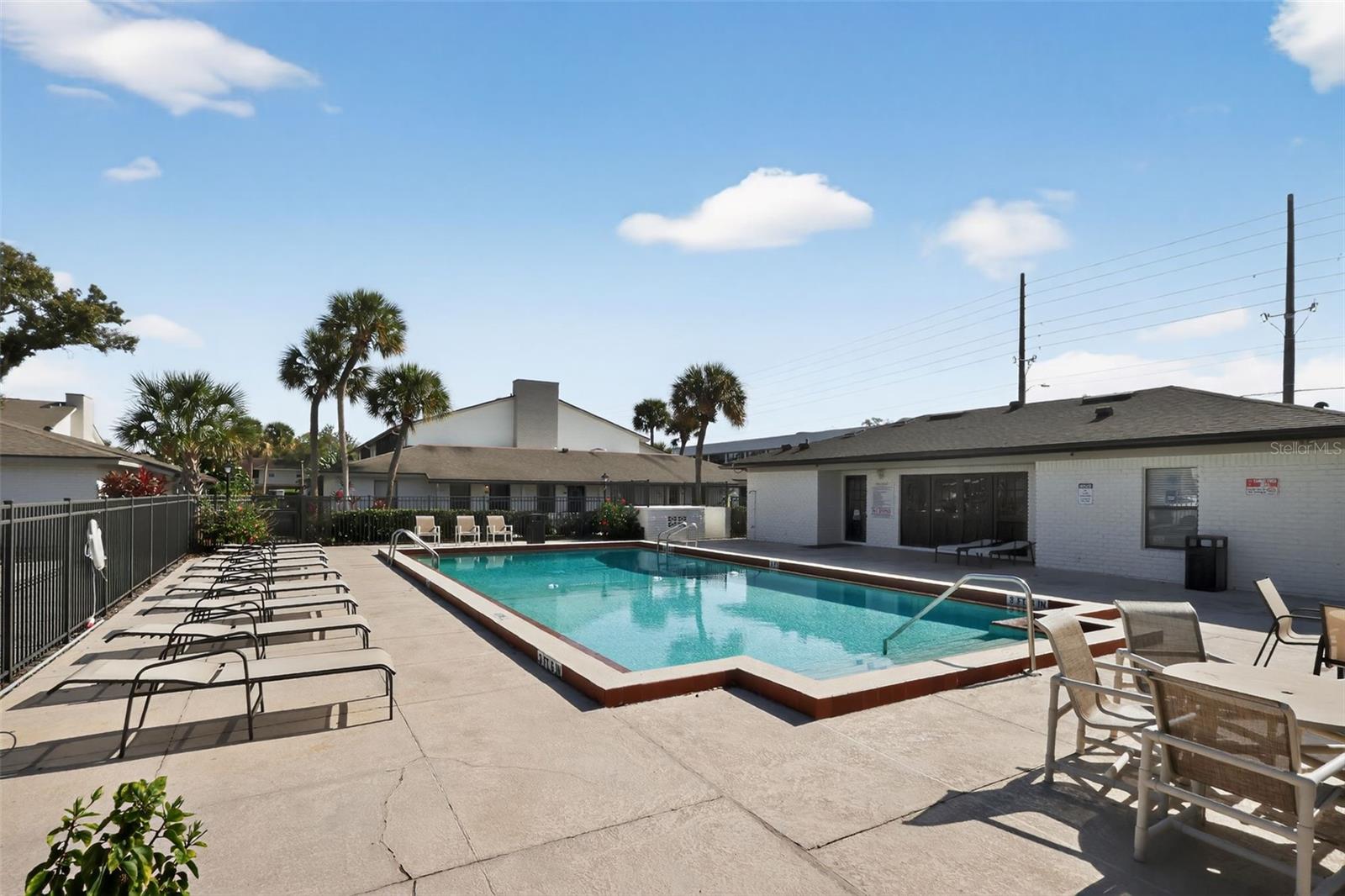 Image 14 of 17 For 3050 Plaza Terrace Drive 3050