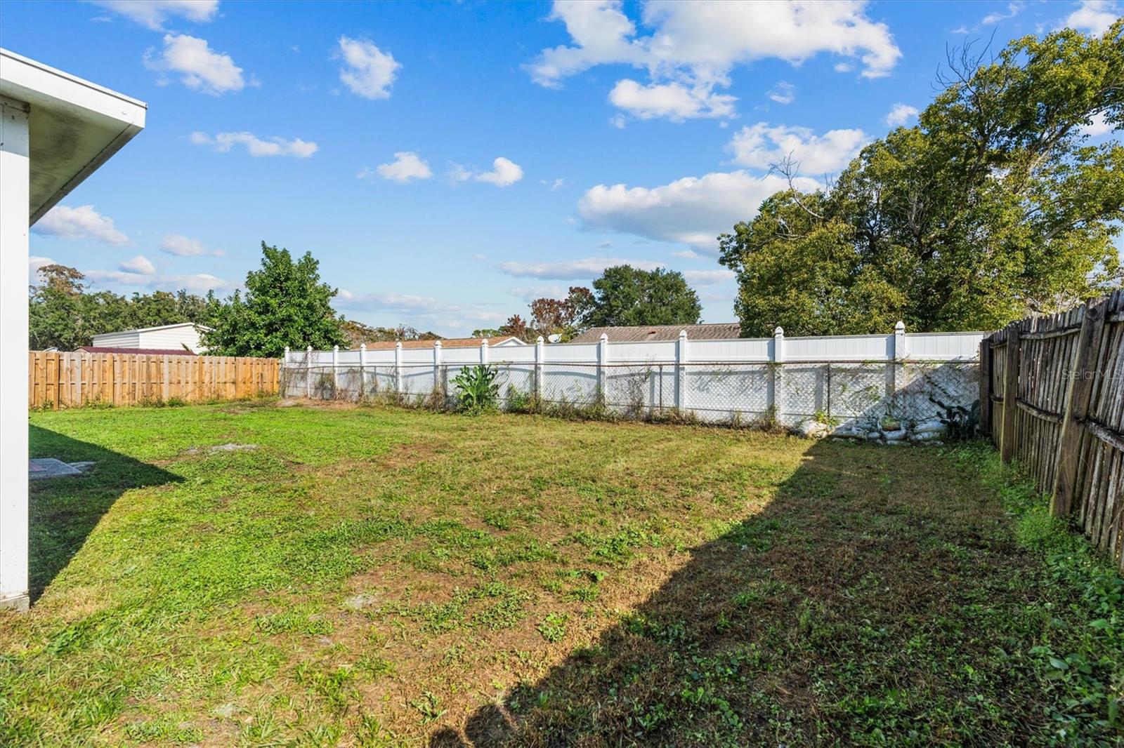 Image 24 of 29 For 2935 Colorado Avenue