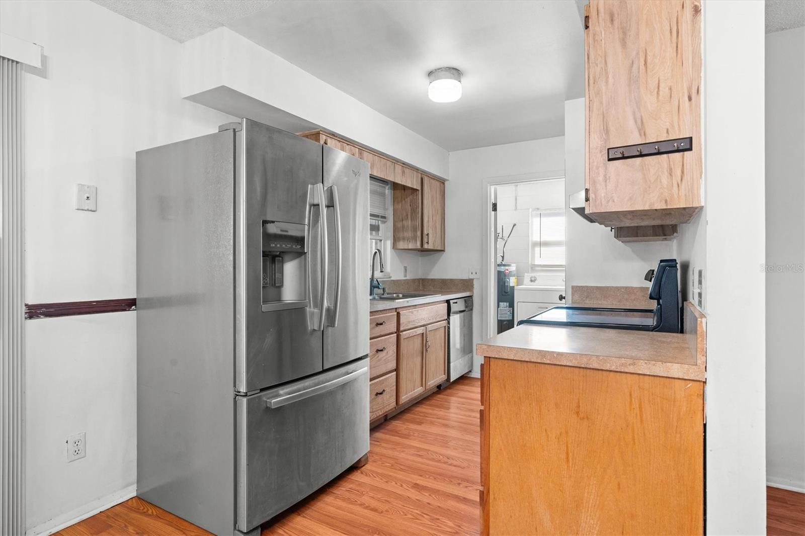 Image 6 of 29 For 2935 Colorado Avenue