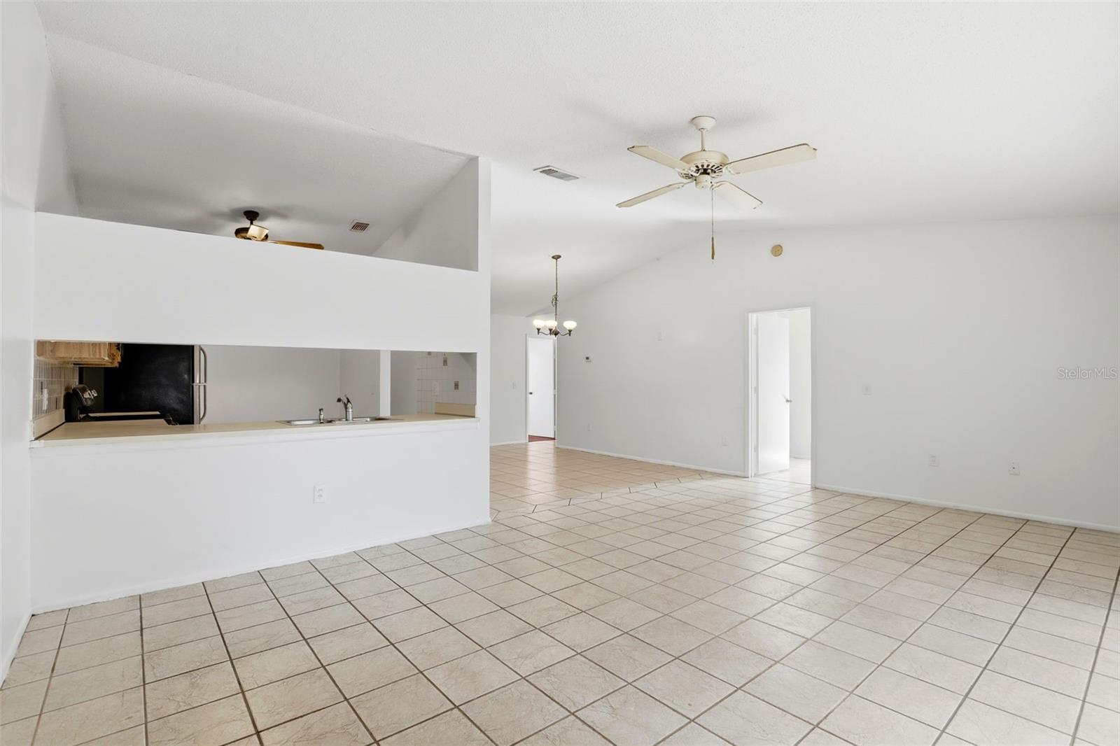 Image 13 of 30 For 1056 Soria Avenue