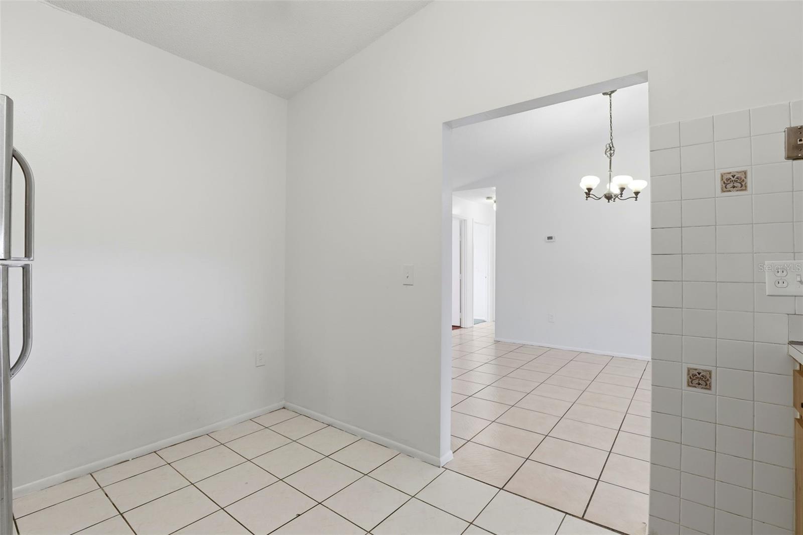 Image 17 of 30 For 1056 Soria Avenue