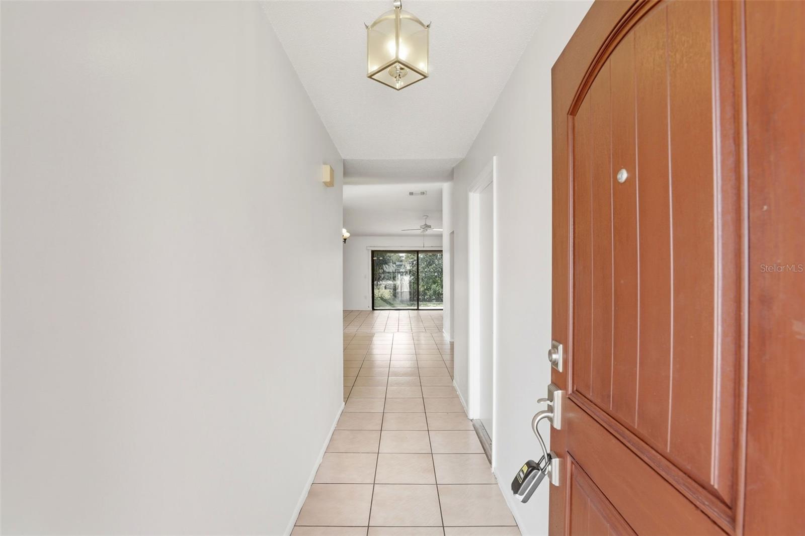 Image 5 of 30 For 1056 Soria Avenue