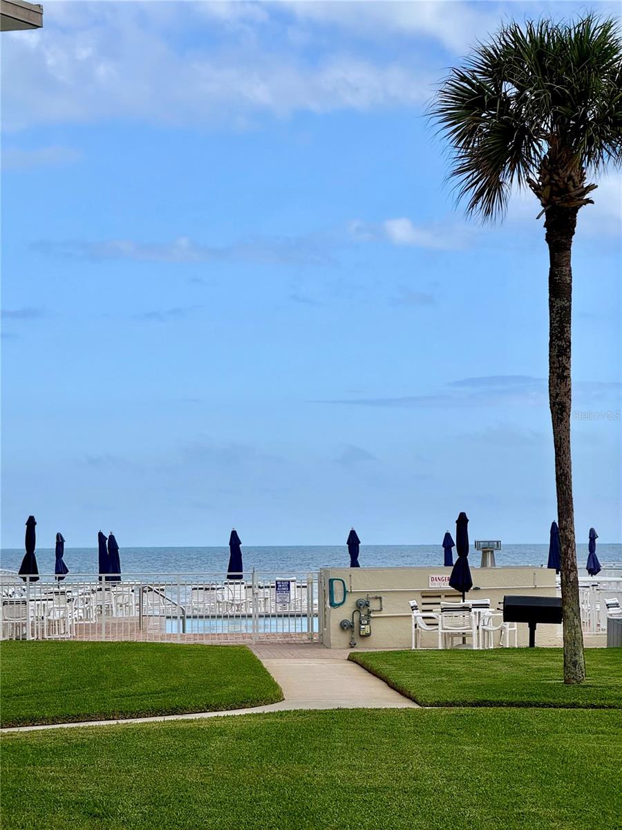 Image 12 of 40 For 4811 Saxon Drive B101