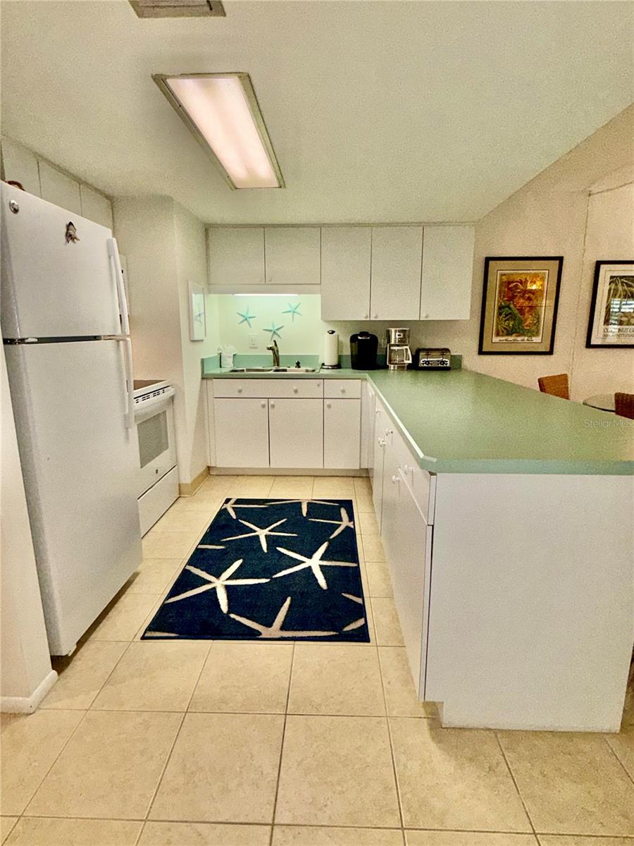 Image 20 of 40 For 4811 Saxon Drive B101