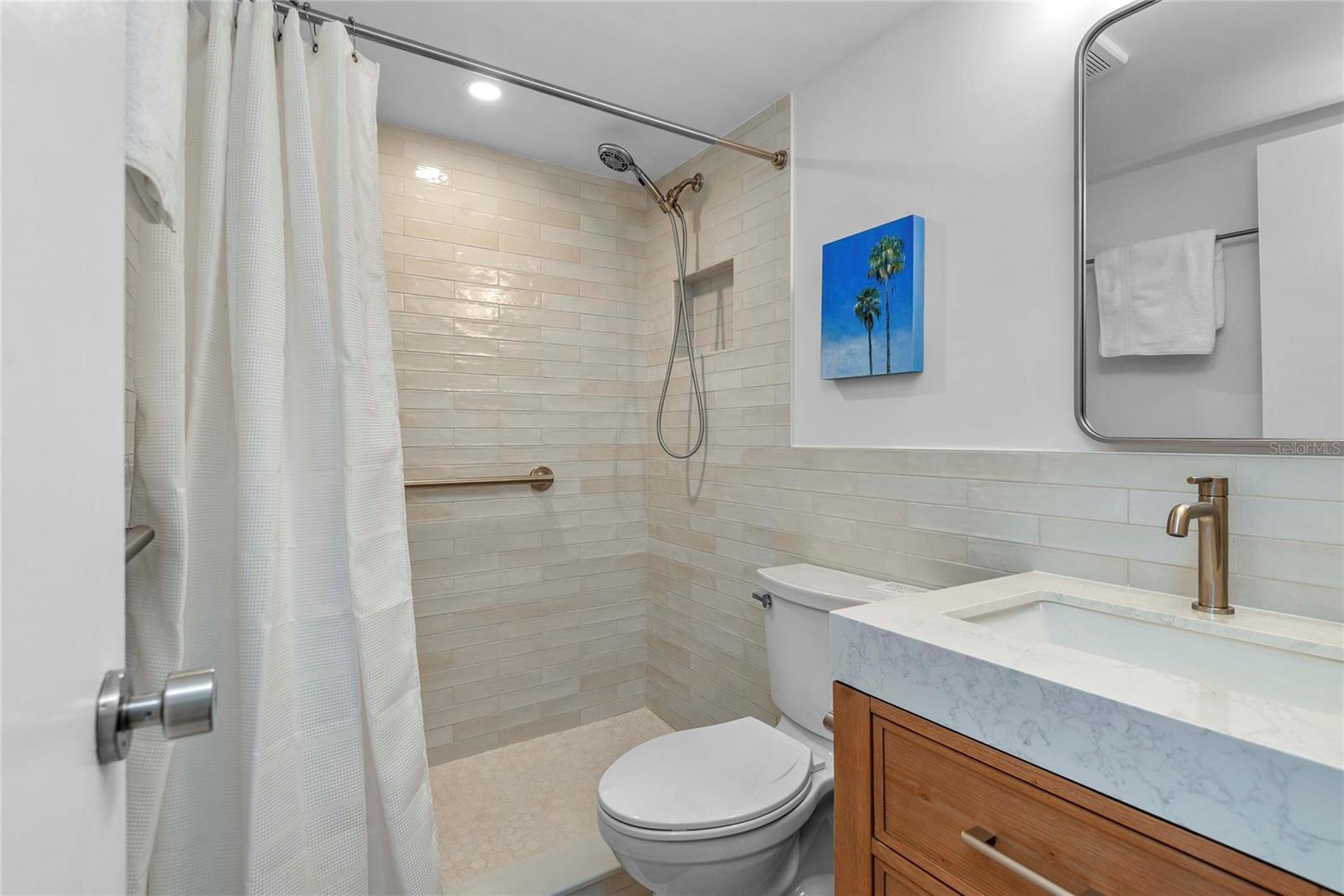 Image 24 of 40 For 4811 Saxon Drive B101