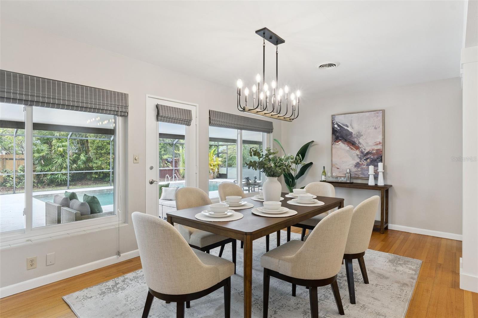 Image 3 of 31 For 1742 Gay Drive