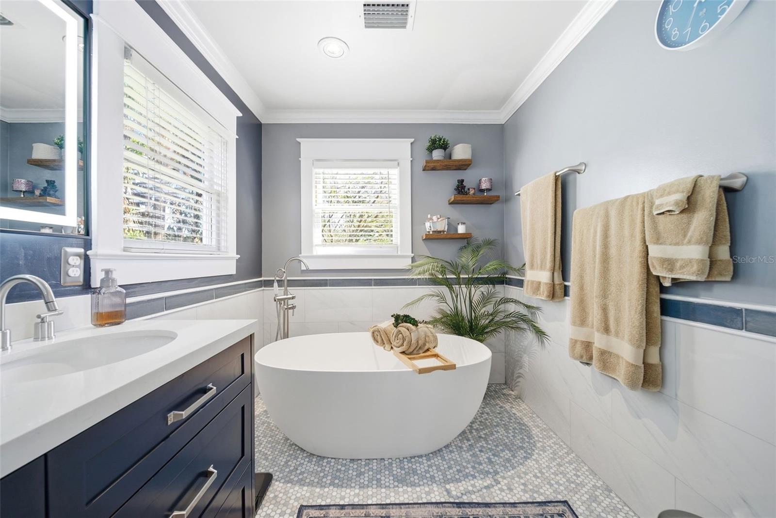 Image 12 of 52 For 29 Brown Avenue