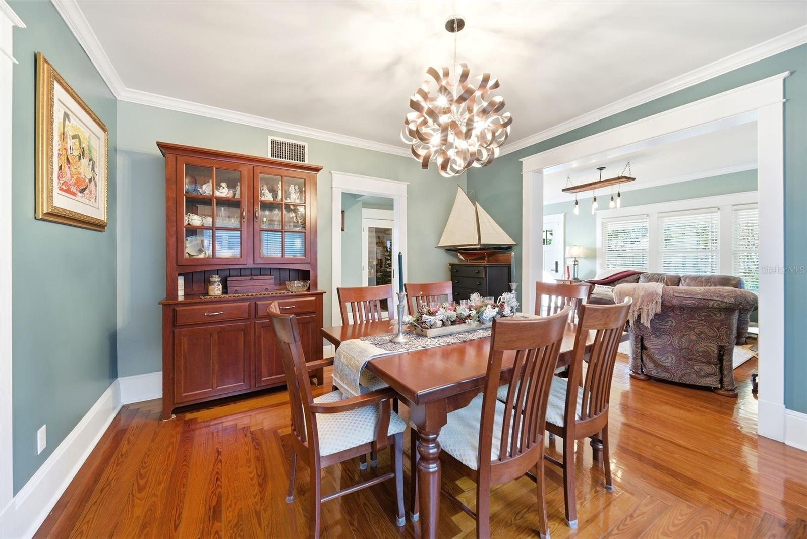 Image 25 of 52 For 29 Brown Avenue