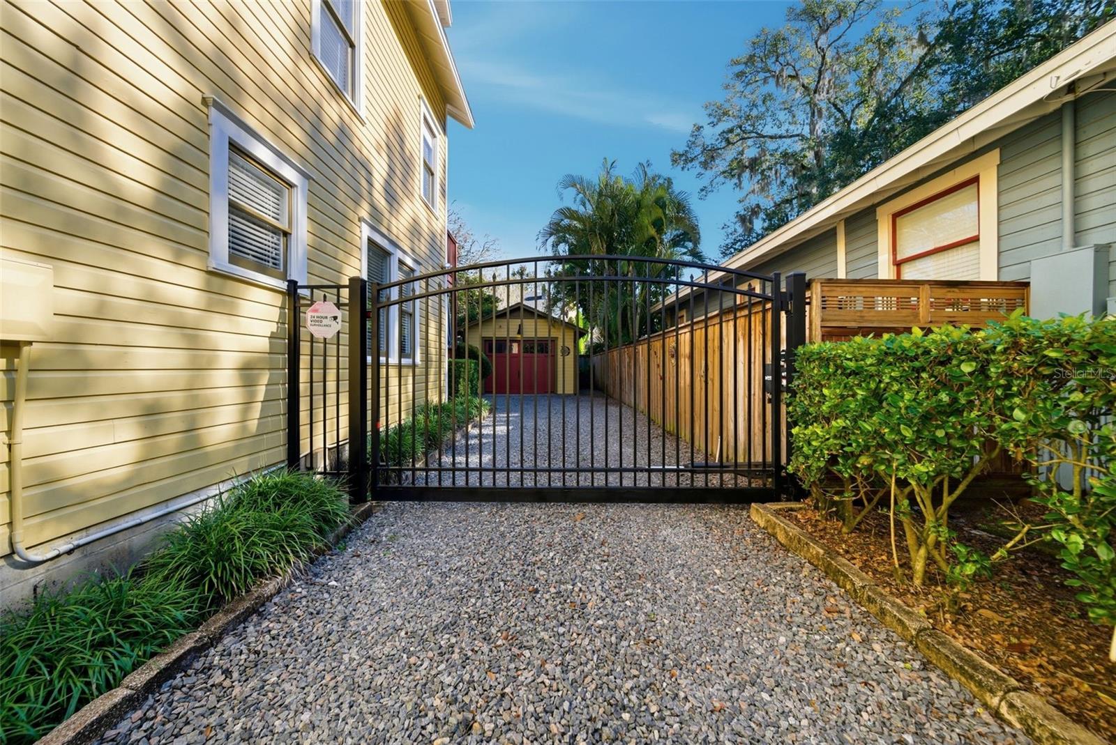 Image 4 of 52 For 29 Brown Avenue