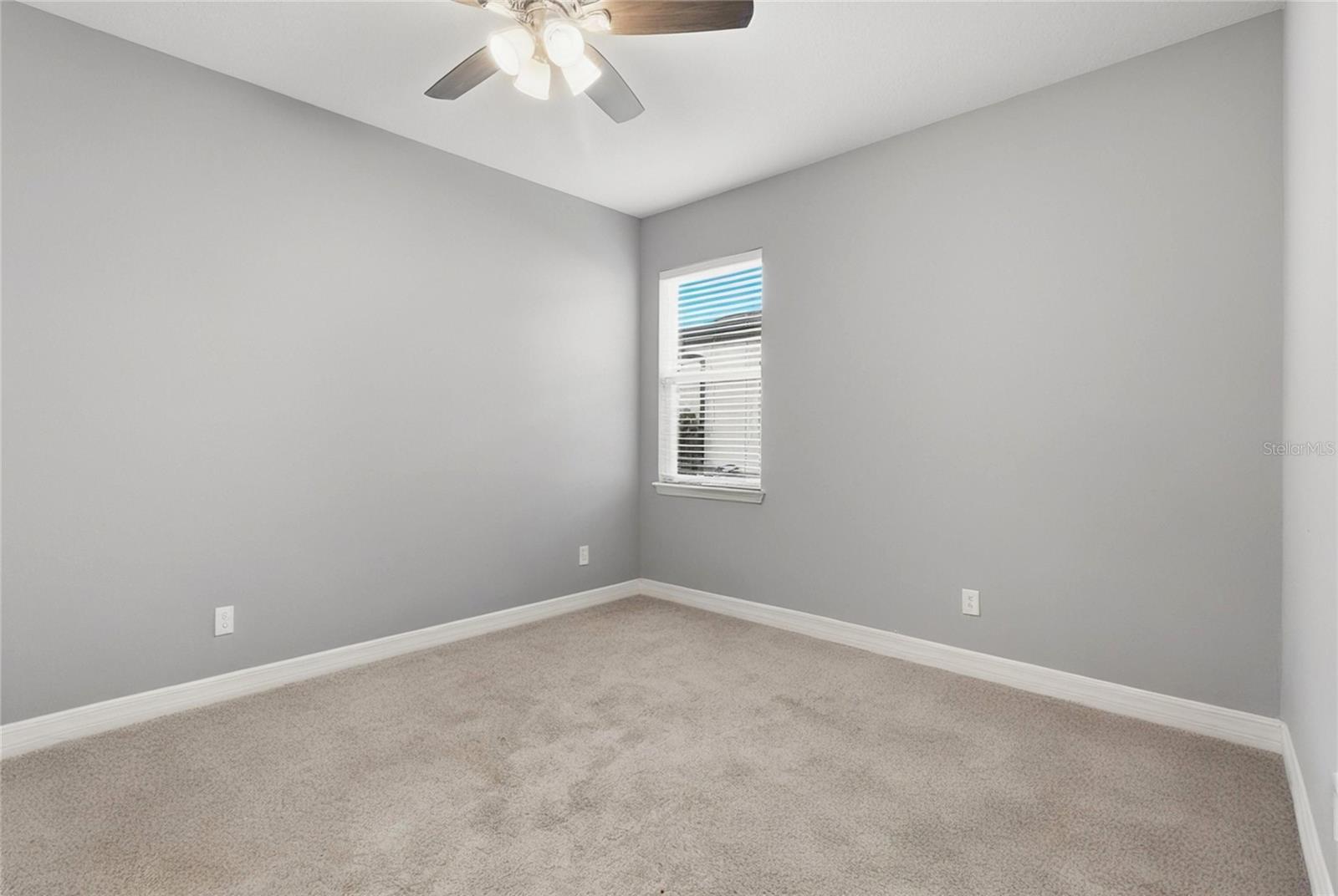 Image 23 of 47 For 2349 Oxmoor Drive