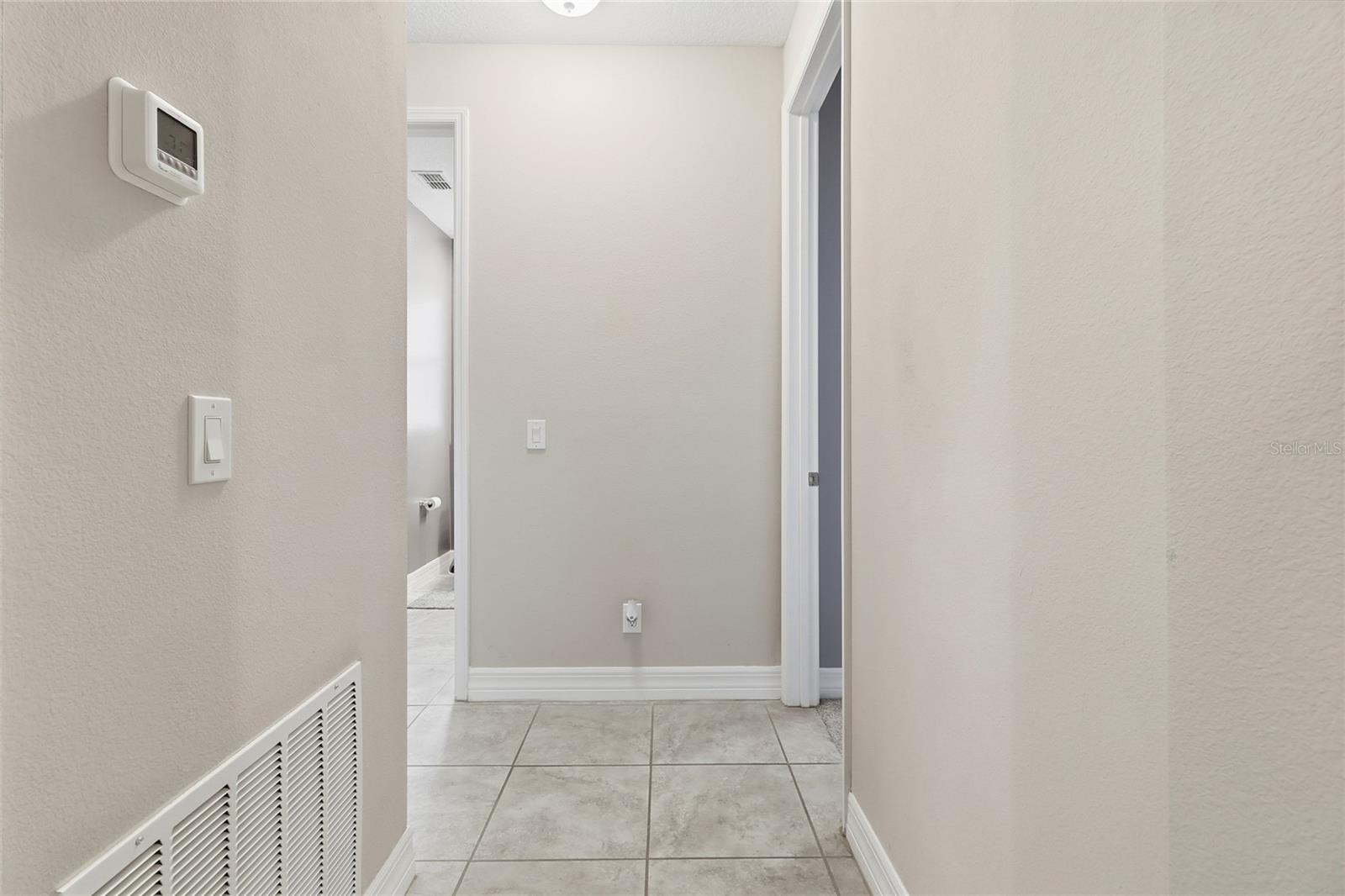 Image 30 of 47 For 2349 Oxmoor Drive