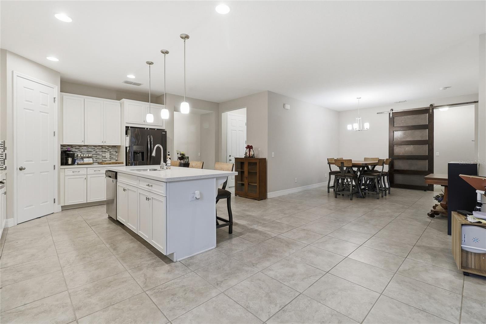 Image 8 of 47 For 2349 Oxmoor Drive