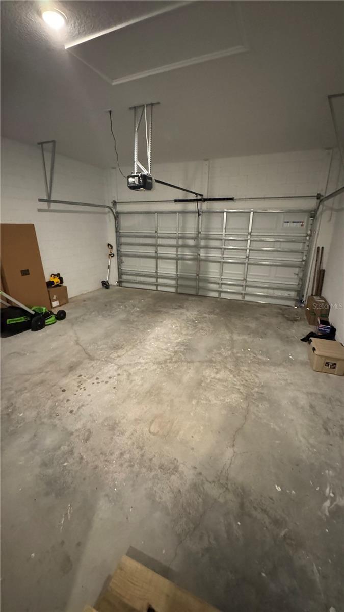 Image 10 of 16 For 1045 Morningside Drive