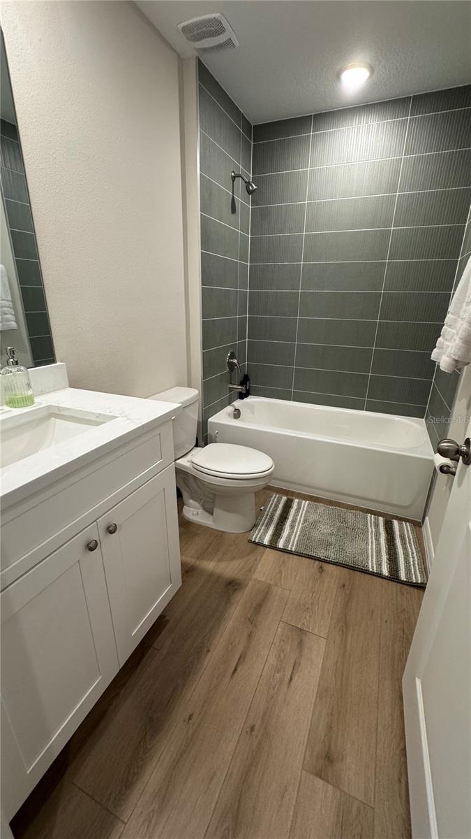 Image 15 of 16 For 1045 Morningside Drive