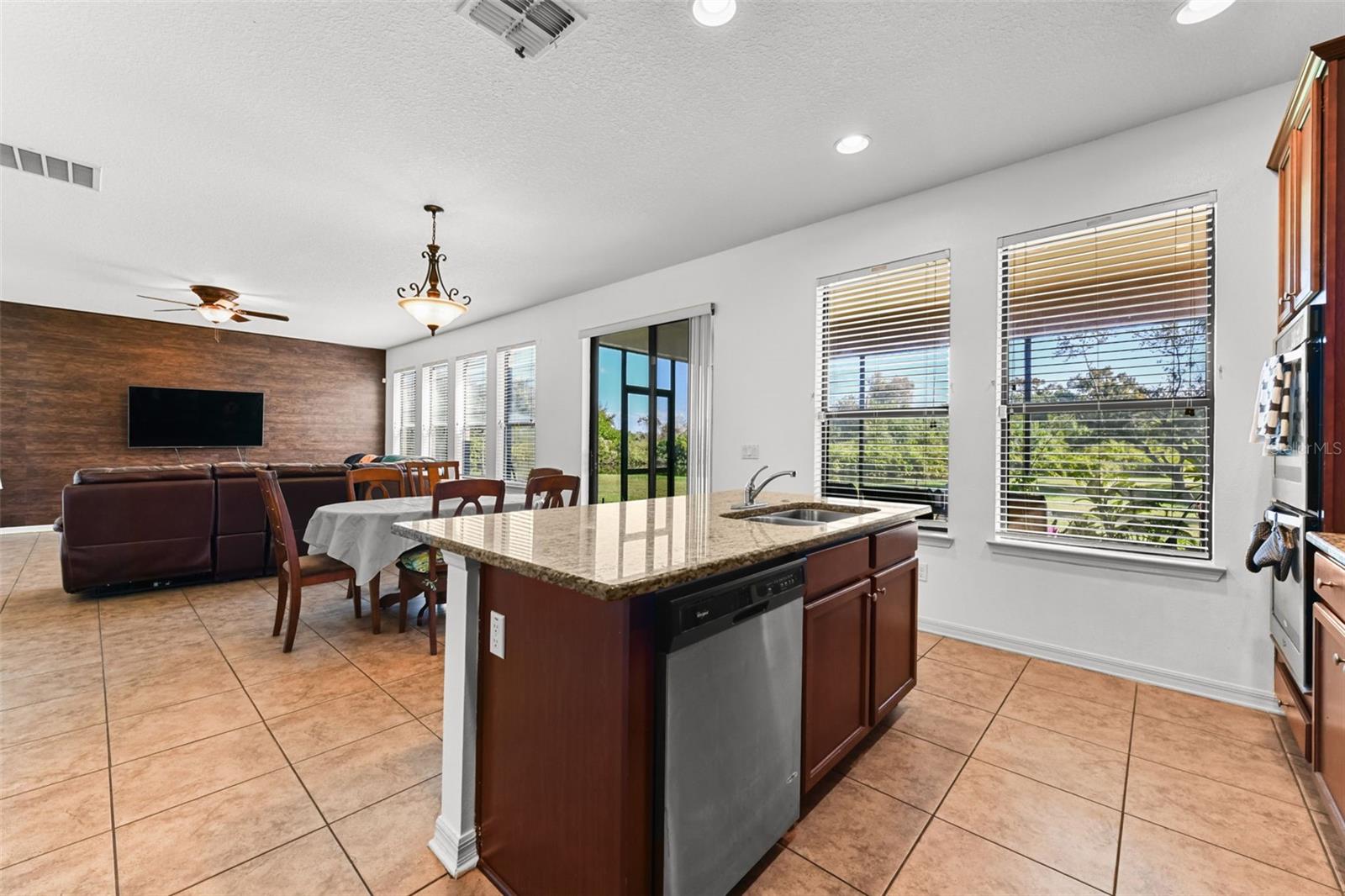 Image 19 of 58 For 2000 Westborough Lane