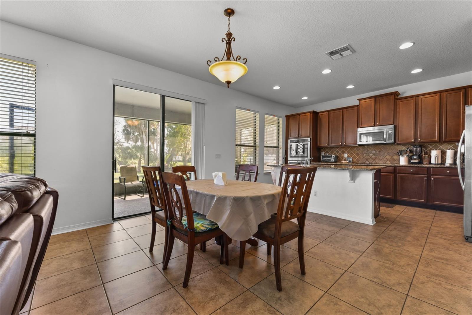 Image 21 of 58 For 2000 Westborough Lane