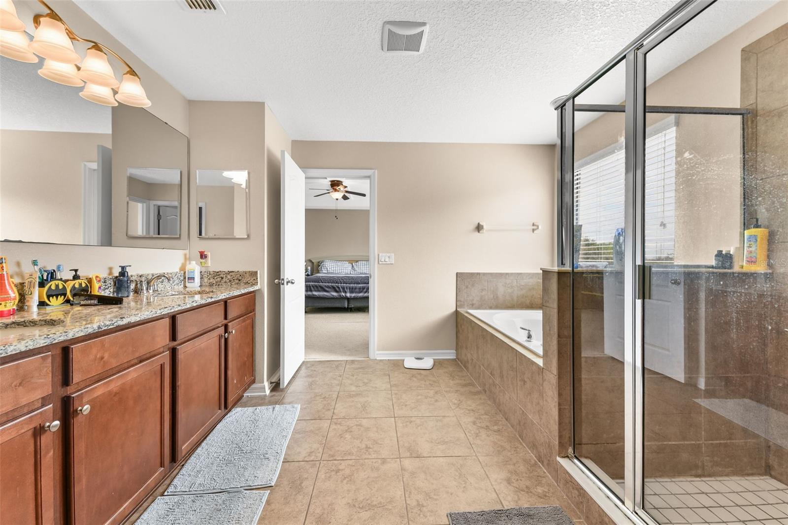 Image 29 of 58 For 2000 Westborough Lane