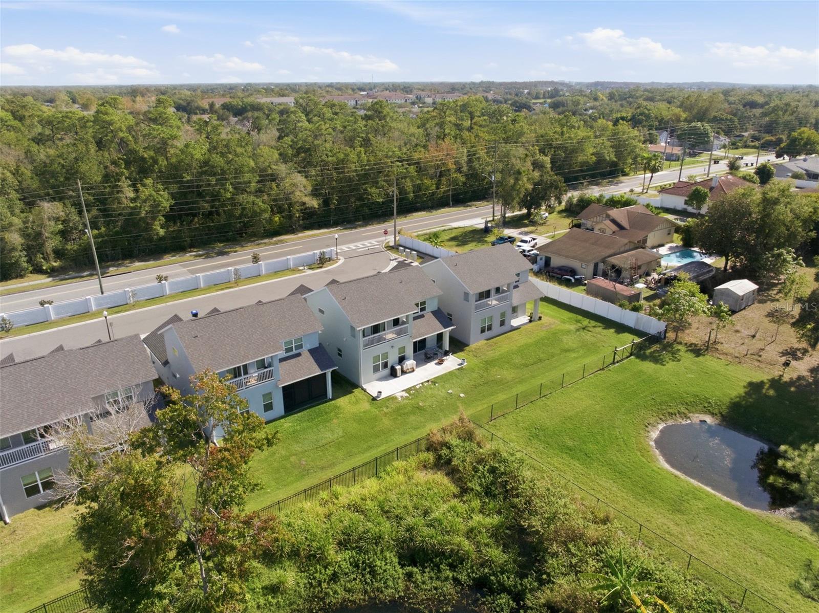 Image 32 of 39 For 712 Reflection Lake Drive