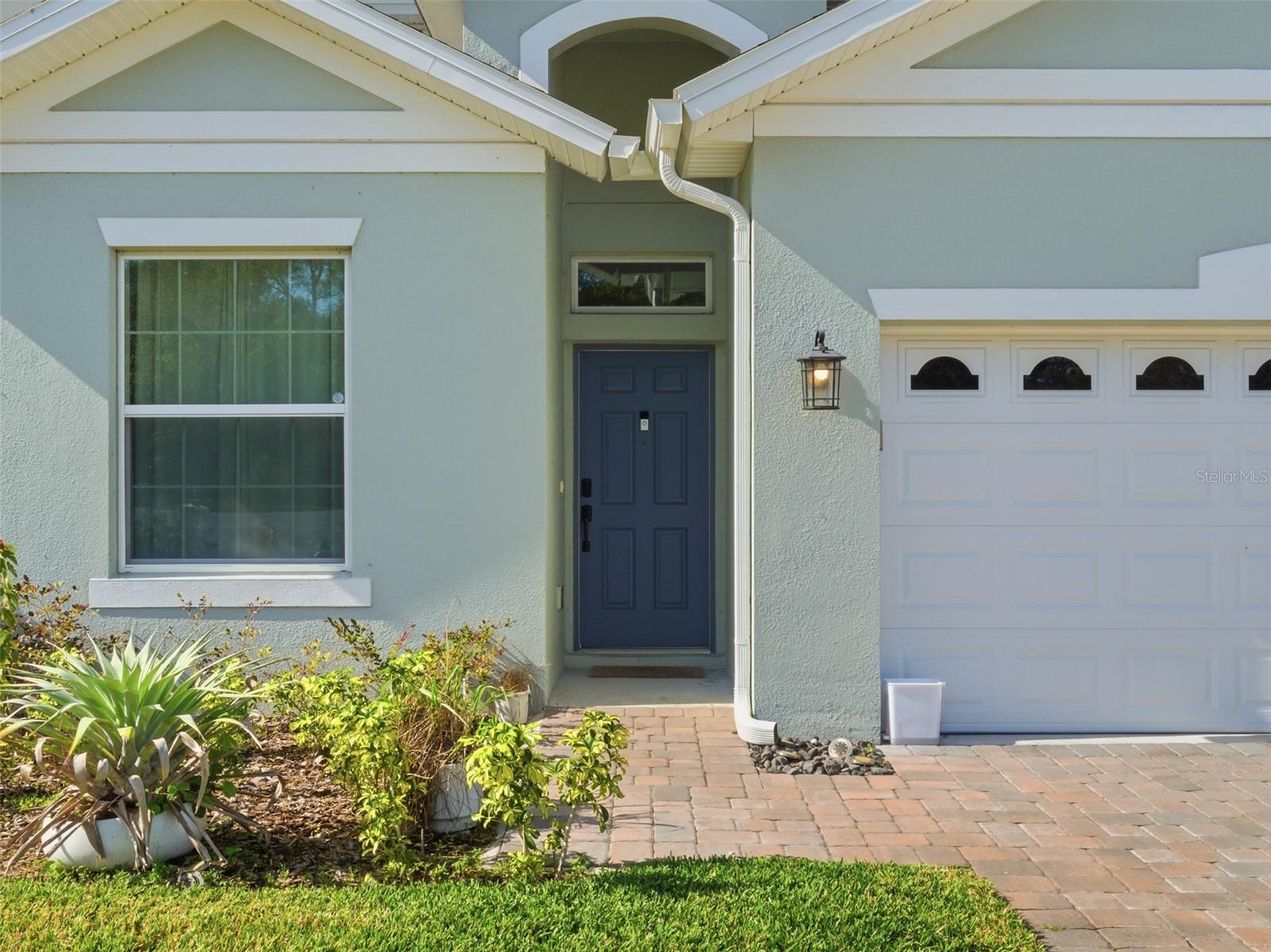 Image 5 of 39 For 712 Reflection Lake Drive