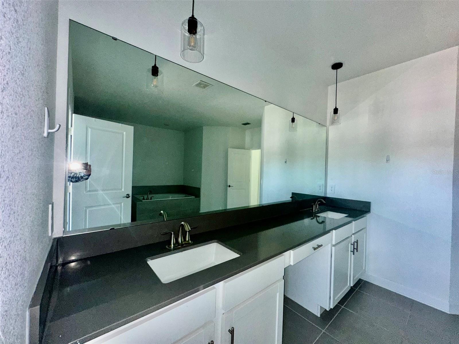 Image 15 of 47 For 5774 Stephens Road