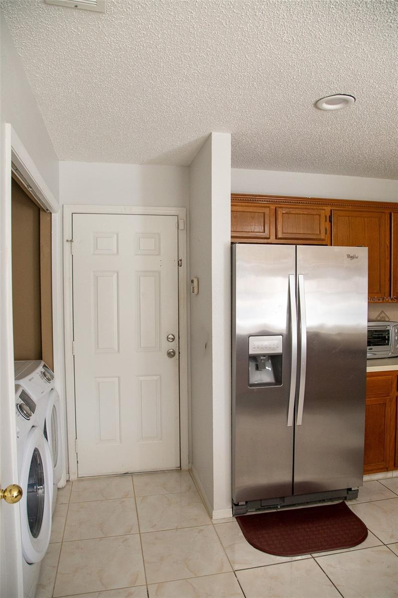 Image 17 of 54 For 618 Berks Court