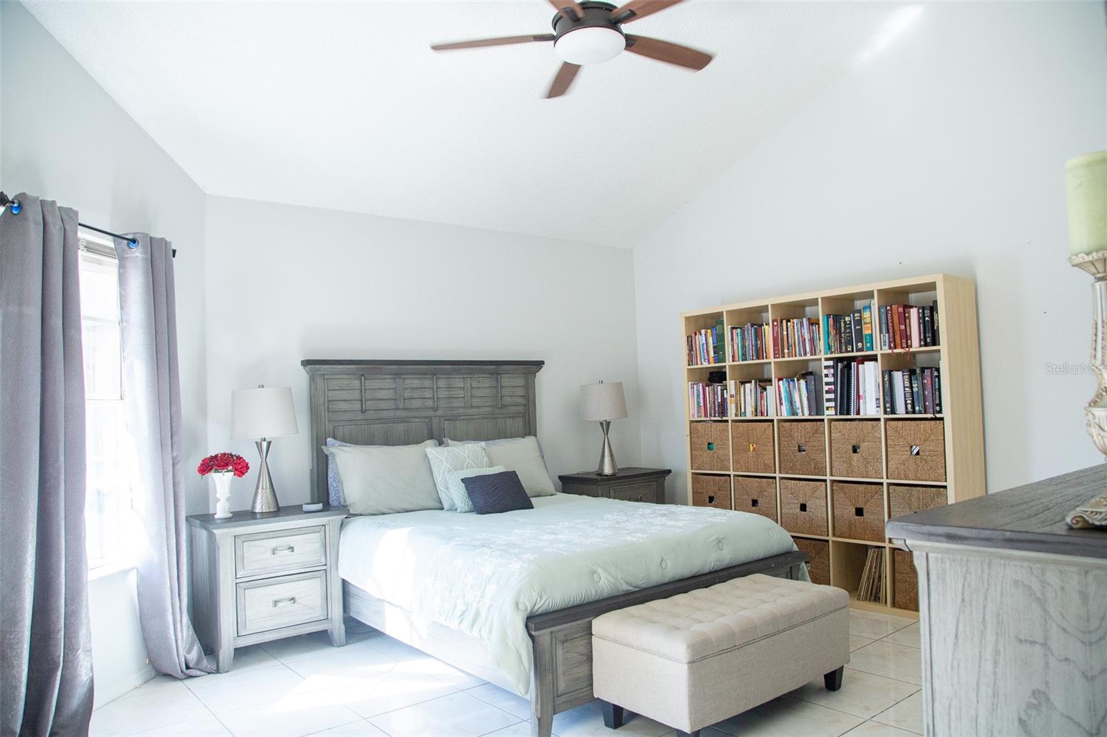 Image 27 of 54 For 618 Berks Court