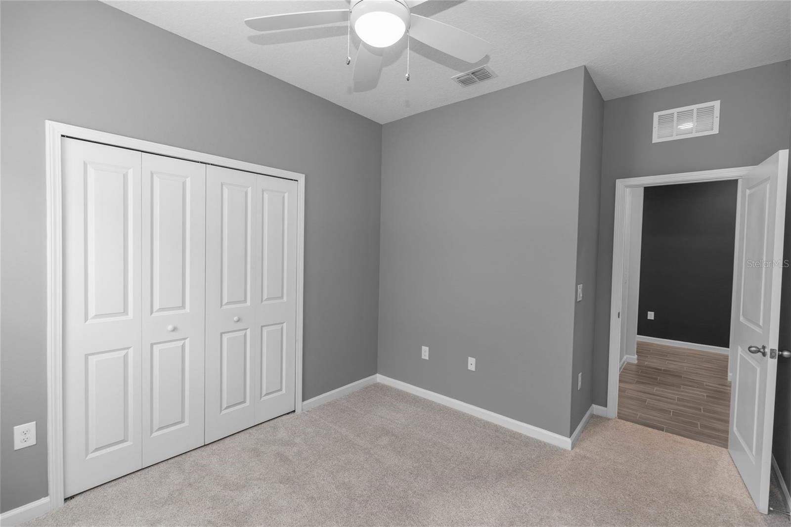 Image 21 of 42 For 3509 Yarian Drive