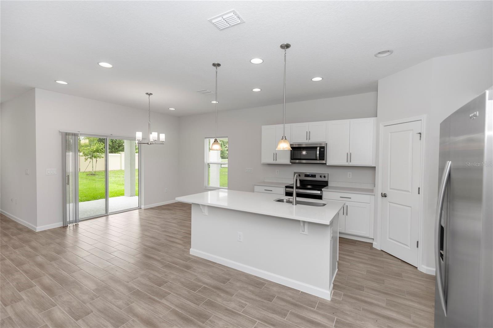 Image 7 of 42 For 3509 Yarian Drive